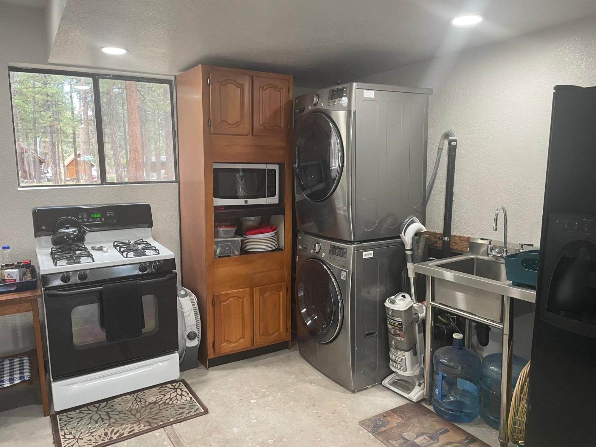 סוזאנוויל Cheerful 2-Bedroom Cottage Near Eagle Lake מראה חיצוני תמונה